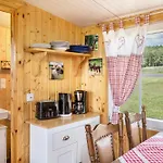 Tinyhouse Alpakawiese Schlitz